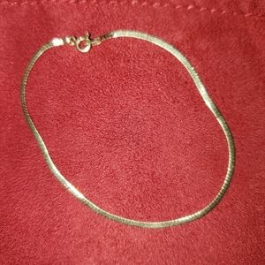 Gold bracelet